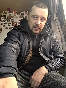 danielohcool (Ask my age) - Let's play together