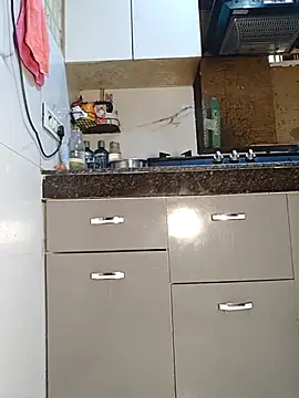 zeharsiada - ZeharSiAda's free webcam - UK Sex Cams