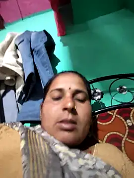 Webcam Model (Reena_lodha)  is live.Free join now!