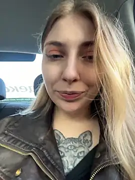 Sunny___Bunny live sex cam