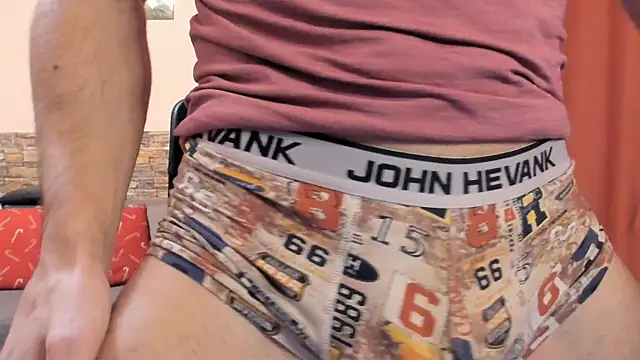 hothunktrainer - HotHunkTrainer's free webcam - UK Sex Cams