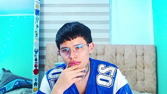 _justinmoon2 (M young) - 🔥💙 BIG EXPLOSION OF CUM! 🔥💙