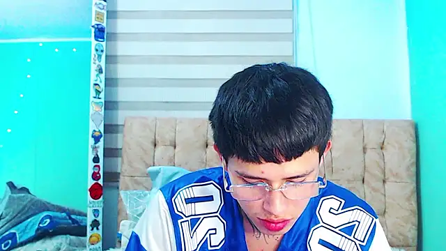 _justinmoon2 live sex cam