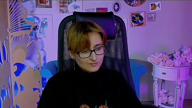 LixeLuna live sex cam