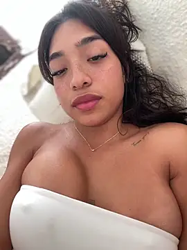 bellafr - Bellafr's free webcam - UK Sex Cams