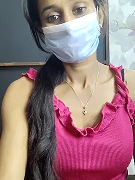 Webcam Model (Saharaa)  is live.Free join now!