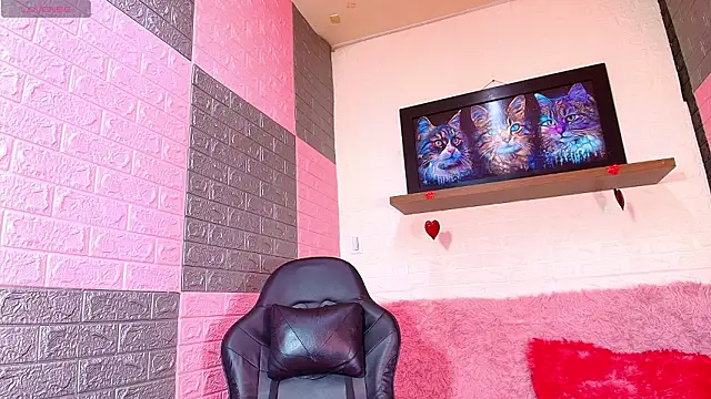 alanna_love02 - Alanna_Love02's free webcam