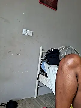 Kamdollie live cam profile