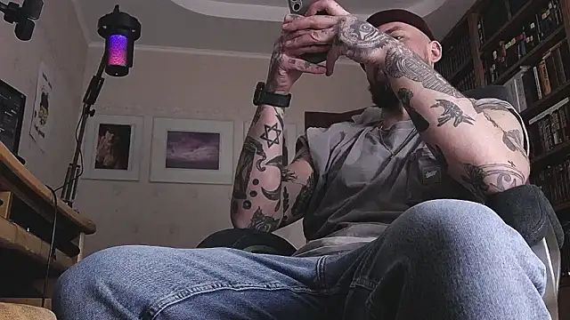 findomjason (M young) - to be a good boy is what u crave😈