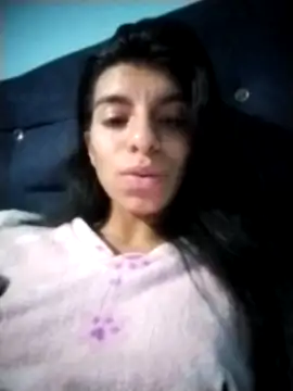 Webcam Model (Ariell_Kieran) is live