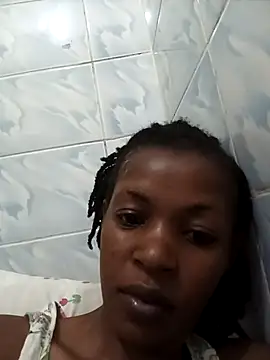 sexpetite - Sexpetite's free webcam - UK Sex Cams