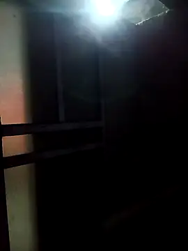 hoa-tuylip - Hoa-tuylip's free webcam - UK Sex Cams