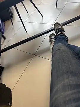 buodiculo (M grandpa) - Cum at work, move my toy