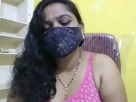 anu-reddyy (F milf) - Ass spank 5 times