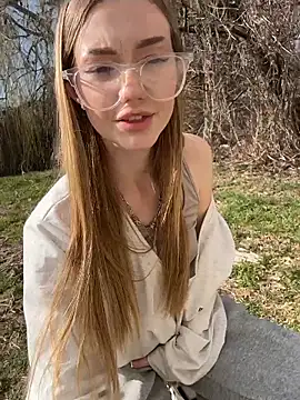 milamoone - MilaMoone's free webcam - UK Sex Cams