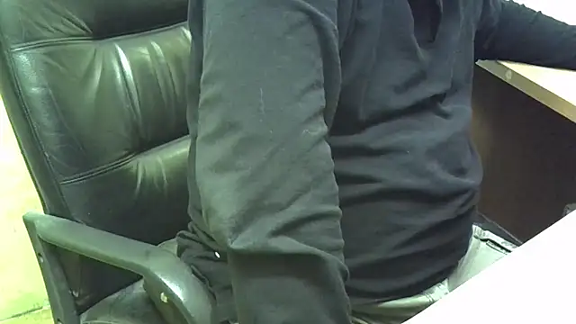 nikdov3 live sex cam