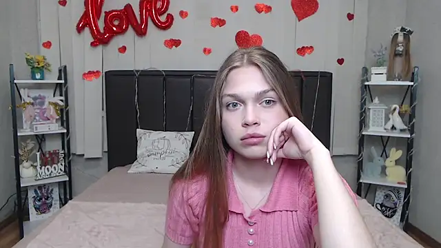 LaraPika live sex cam