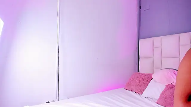 zaphiro__sky - Zaphiro__Sky's free webcam - UK Sex Cams