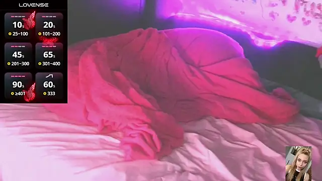 Preview of blondiewithanass