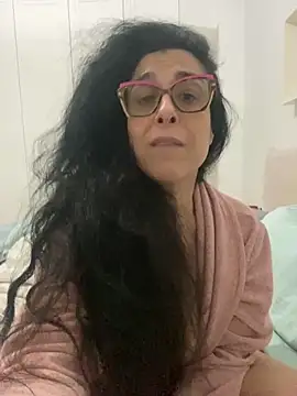 crudeliafrancy - Crudeliafrancy's free webcam - UK Sex Cams