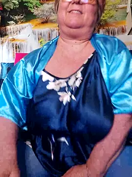 QueenPammy1 live cam profile