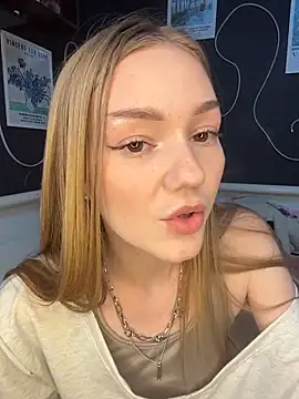 milamoone - MilaMoone's free webcam - UK Sex Cams