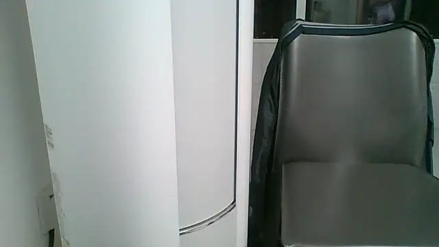 nole_china7 (Ask my age) - talk / fun / cum