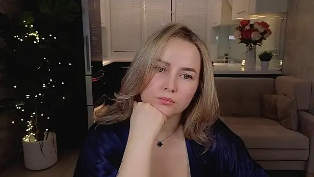 mira_mermayd (F young) - naked body doggy