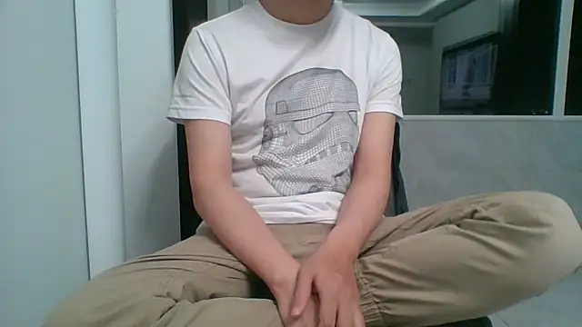 nole_china7 (Ask my age) - talk / fun / cum