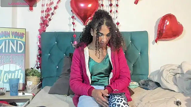 stefanymiler - StefanyMiler's free webcam - UK Sex Cams