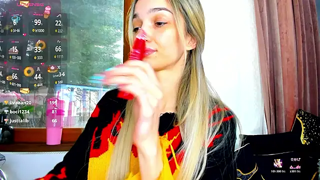 sassy_teen (F young) - ANAL show at GOAL.