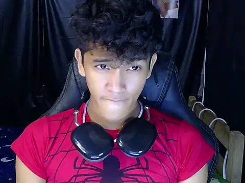 hugekenbigcock (M twink) - cum with me