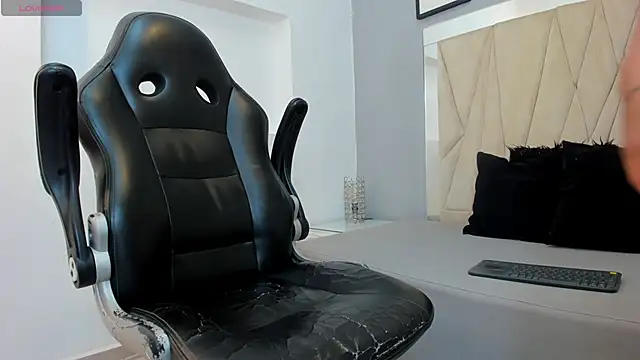 adams_bobby (M twink) - cum show 🍆💦