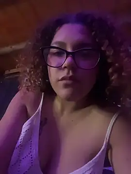 lolavenezia (F young) - Naked show 🍓🍒