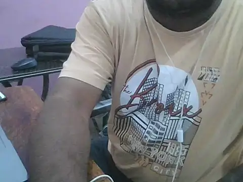 itguyhyd (Ask my age) - feel happy