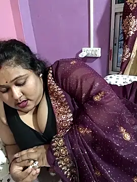 hotbhabhi011 (F young) - Flash pussy 1 frimgering