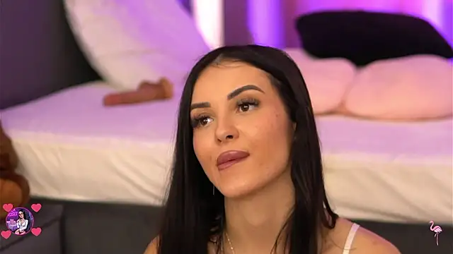 lilaroses - LilaRoses's free webcam - UK Sex Cams