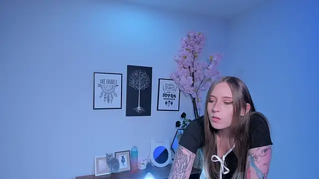 siouxsie_cenobite - Siouxsie_cenobite's free webcam - UK Sex Cams