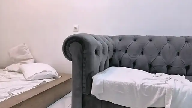 cutieworm - CutieWorm's free webcam - UK Sex Cams