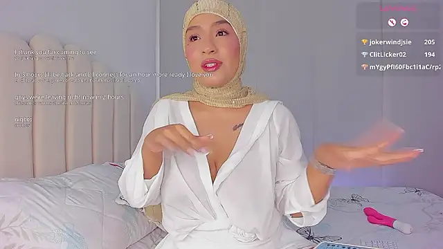 amira-zahra (F young) - SHOW BOOBS