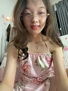 meimei_x Live Webcam on Stripchat