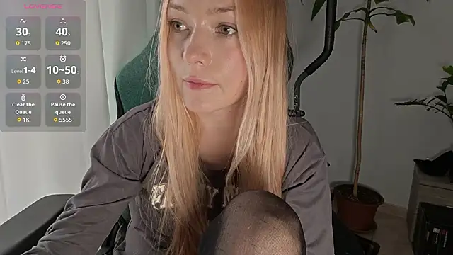 Emily_jayreal