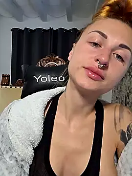 kylie_blck - Kylie_blck's free webcam - UK Sex Cams