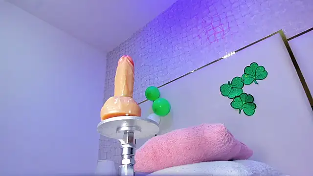 paola_rodriguez's room