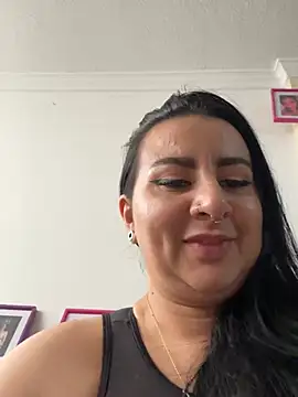 Abril_Luv live cam profile