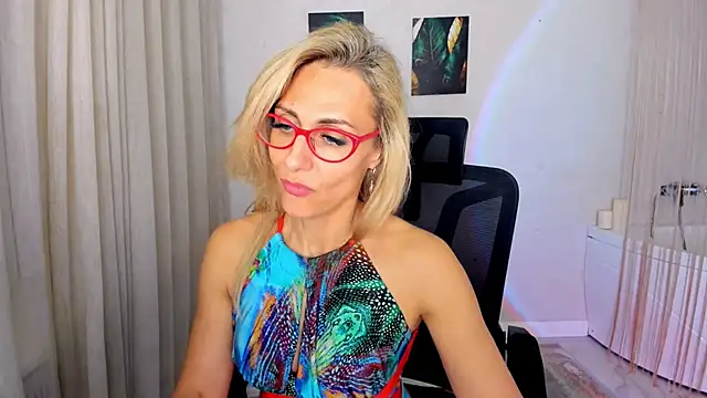 museofstage - MuseOfStage's free webcam - UK Sex Cams