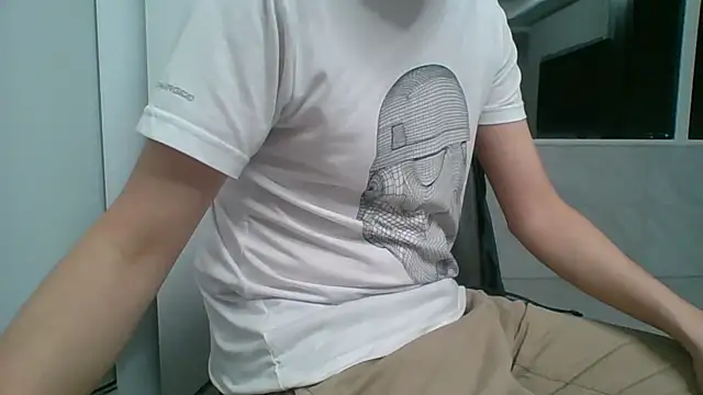 nole_china7 (Ask my age) - talk / fun / cum