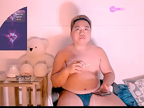 hardking_69 - Hardking_69's free webcam - UK Sex Cams