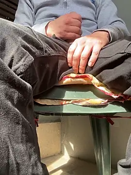 Preview of simoninside25