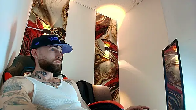 luke_davis01 (M young) - BIG LOAD OUTT! 🍆😈🥵💦 CHOSSE WHERE